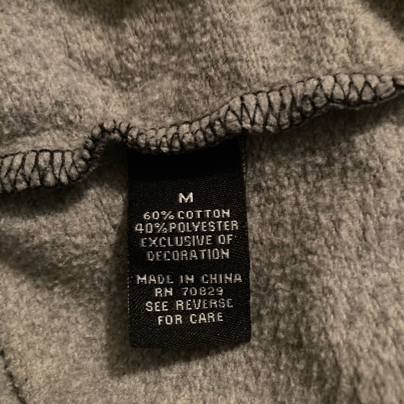 CARBON Grey Hooded Sweatshirt. Size Medium. - Picture 4 of 7